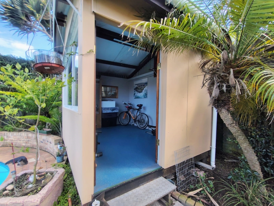 4 Bedroom Property for Sale in Gonubie Eastern Cape